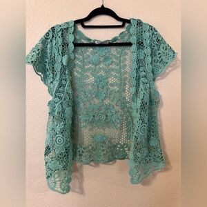 Vivid Collection NY Crochet Lace Topper